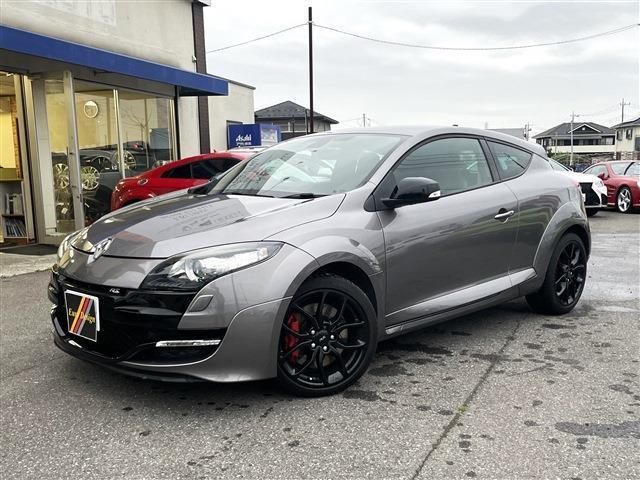 2012 Renault Megane - photo 1 2012 Renault Megane Sedan for sale, Japanese used car export | GULJI TRADERS