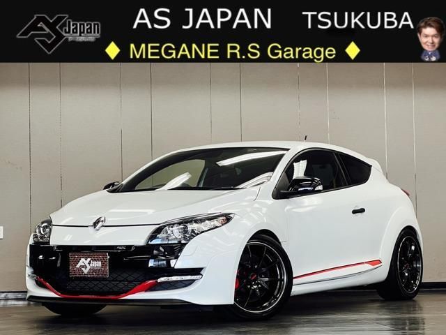 2013 Renault Megane - photo 1 2013 Renault Megane Sedan for sale, Japanese used car export | GULJI TRADERS
