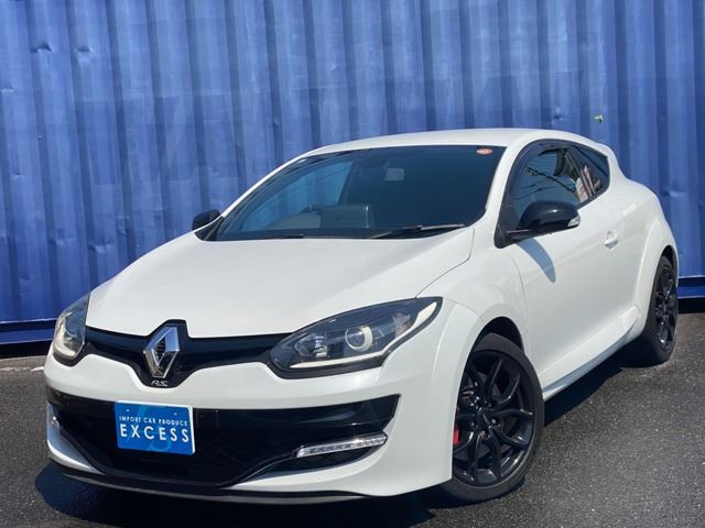 2015 Renault Megane - photo 1 2015 Renault Megane Sedan for sale, Japanese used car export | GULJI TRADERS