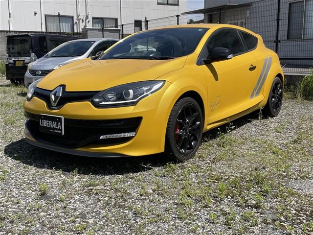2017 Renault Megane - photo 1 2017 Renault Megane Sedan for sale, Japanese used car export | GULJI TRADERS