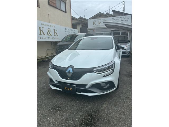 2022 Renault Megane Sedan for sale, Japanese used car export - photo 1 of 43 | GULJI TRADERS
