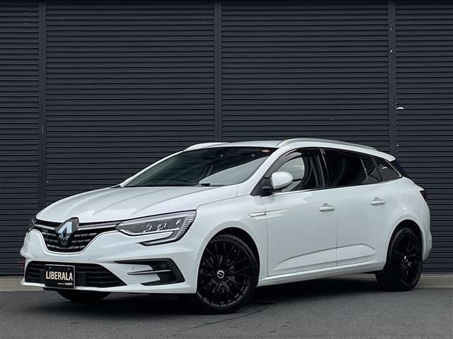 2022 Renault Megane Sport Sedan for sale, Japanese used car export - photo 1 of 24 | GULJI TRADERS