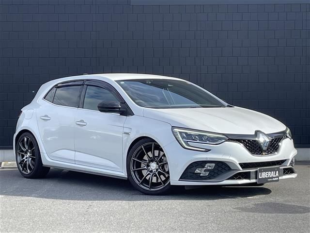 2022 Renault Megane - photo 1 2022 Renault Megane Sedan for sale, Japanese used car export - photo 1 of 24 | GULJI TRADERS