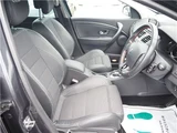 2015 Renault Megane Estate Van for sale, Japanese used car export - photo 20 of 52 | GULJI TRADERS