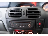 2001 Renault Scenic RXE Sedan for sale, Japanese used car export - photo 58 of 64 | GULJI TRADERS