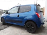 2009 Renault Twingo GT Coupe for sale, Japanese used car export - photo 6 of 23 | GULJI TRADERS