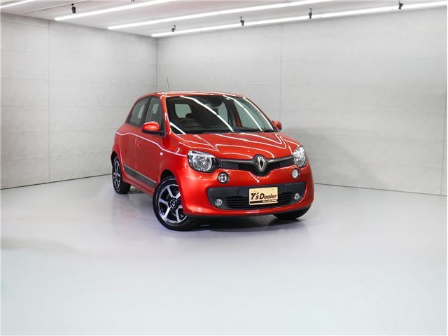2016 Renault Twingo - photo 1 2016 Renault Twingo Sedan for sale, Japanese used car export | GULJI TRADERS