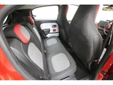2016 Renault Twingo Sedan for sale, Japanese used car export - photo 39 of 51 | GULJI TRADERS