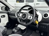 2017 Renault Twingo Sedan for sale, Japanese used car export - photo 16 of 32 | GULJI TRADERS