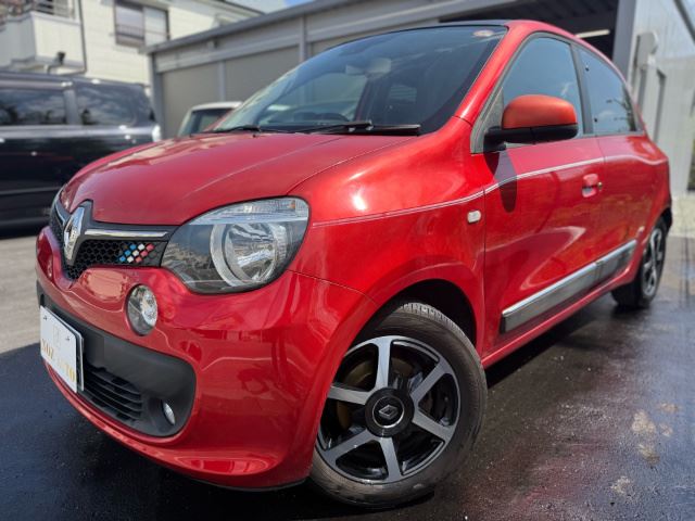 2017 Renault Twingo Sedan for sale, Japanese used car export - photo 1 of 16 | GULJI TRADERS