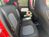2017 Renault Twingo Sedan for sale, Japanese used car export - photo 8 of 16 | GULJI TRADERS