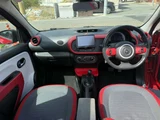 2017 Renault Twingo Sedan for sale, Japanese used car export - photo 10 of 16 | GULJI TRADERS