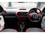 2017 Renault Twingo Sedan for sale, Japanese used car export - photo 10 of 31 | GULJI TRADERS