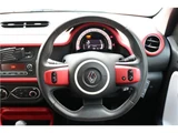 2017 Renault Twingo Sedan for sale, Japanese used car export - photo 11 of 31 | GULJI TRADERS