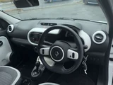 2017 Renault Twingo Sedan for sale, Japanese used car export - photo 6 of 27 | GULJI TRADERS