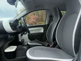 2017 Renault Twingo Sedan for sale, Japanese used car export - photo 9 of 27 | GULJI TRADERS