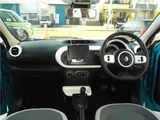 2017 Renault Twingo Sedan for sale, Japanese used car export - photo 18 of 47 | GULJI TRADERS