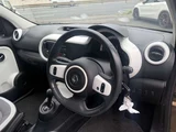 2017 Renault Twingo Sedan for sale, Japanese used car export - photo 14 of 19 | GULJI TRADERS