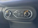 2017 Renault Twingo Sedan for sale, Japanese used car export - photo 13 of 37 | GULJI TRADERS