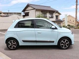 2017 Renault Twingo Sedan for sale, Japanese used car export - photo 11 of 26 | GULJI TRADERS