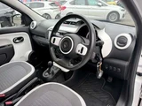2017 Renault Twingo Sedan for sale, Japanese used car export - photo 10 of 24 | GULJI TRADERS