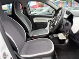 2017 Renault Twingo Sedan for sale, Japanese used car export - photo 11 of 24 | GULJI TRADERS