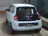 2017 Renault Twingo Sedan for sale, Japanese used car export - photo 2 of 5 | GULJI TRADERS