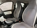 2017 Renault Twingo Sedan for sale, Japanese used car export - photo 6 of 9 | GULJI TRADERS