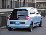 2017 Renault Twingo Sedan for sale, Japanese used car export - photo 2 of 9 | GULJI TRADERS