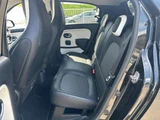2018 Renault Twingo Sedan for sale, Japanese used car export - photo 7 of 25 | GULJI TRADERS