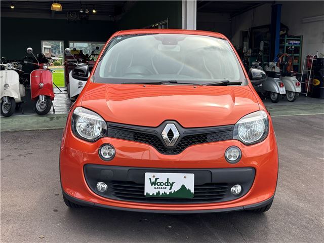 2018 Renault Twingo GT Coupe for sale, Japanese used car export - photo 1 of 21 | GULJI TRADERS