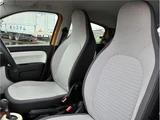 2019 Renault Twingo EDC Sedan for sale, Japanese used car export - photo 26 of 45 | GULJI TRADERS