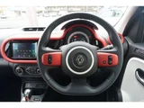 2019 Renault Twingo Sedan for sale, Japanese used car export - photo 17 of 72 | GULJI TRADERS