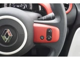 2019 Renault Twingo Sedan for sale, Japanese used car export - photo 22 of 72 | GULJI TRADERS