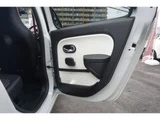 2019 Renault Twingo Sedan for sale, Japanese used car export - photo 37 of 72 | GULJI TRADERS