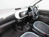 2019 Renault Twingo Sedan for sale, Japanese used car export - photo 16 of 33 | GULJI TRADERS