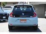 2020 Renault Twingo EDC Sedan for sale, Japanese used car export - photo 21 of 69 | GULJI TRADERS