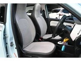 2020 Renault Twingo EDC Sedan for sale, Japanese used car export - photo 40 of 69 | GULJI TRADERS