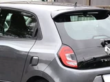 2020 Renault Twingo S Sedan for sale, Japanese used car export - photo 40 of 47 | GULJI TRADERS