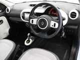 2020 Renault Twingo EDC Sedan for sale, Japanese used car export - photo 8 of 9 | GULJI TRADERS