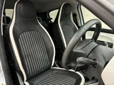 2021 Renault Twingo Sedan for sale, Japanese used car export - photo 44 of 64 | GULJI TRADERS