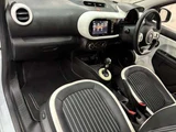 2021 Renault Twingo Sedan for sale, Japanese used car export - photo 46 of 64 | GULJI TRADERS