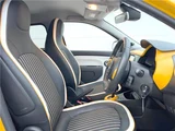 2021 Renault Twingo Sedan for sale, Japanese used car export - photo 18 of 30 | GULJI TRADERS