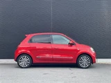 2021 Renault Twingo Sedan for sale, Japanese used car export - photo 19 of 24 | GULJI TRADERS