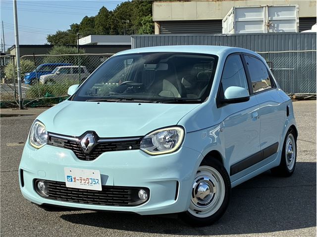 2022 Renault Twingo Sedan for sale, Japanese used car export - photo 1 of 46 | GULJI TRADERS