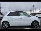 2022 Renault Twingo Sedan for sale, Japanese used car export - photo 8 of 24 | GULJI TRADERS