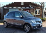 2022 Renault Twingo Sedan for sale, Japanese used car export - photo 1 of 9 | GULJI TRADERS