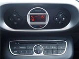 2011 Renault Wind Base Sedan for sale, Japanese used car export - photo 28 of 40 | GULJI TRADERS