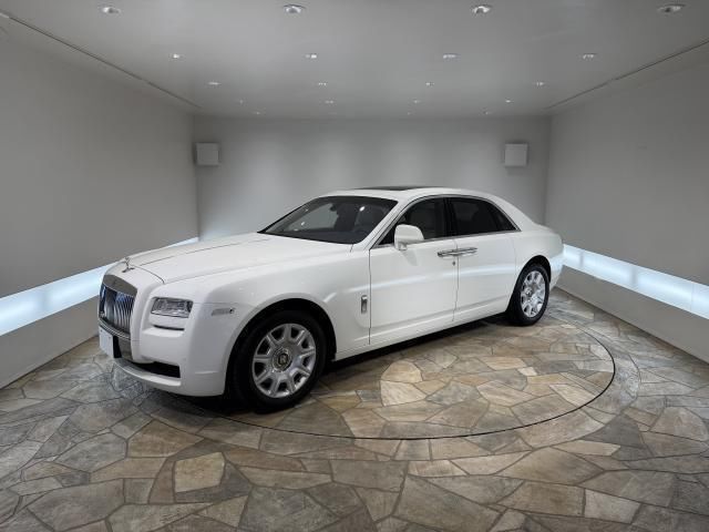 2012 Rolls-Royce Ghost Base grade - photo 1 2012 Rolls-Royce Ghost Base grade White Sedan for sale, Japanese used car export | GULJI TRADERS