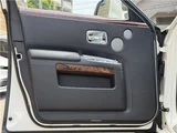 2015 Rolls-Royce Ghost II Base Sedan for sale, Japanese used car export - photo 39 of 78 | GULJI TRADERS